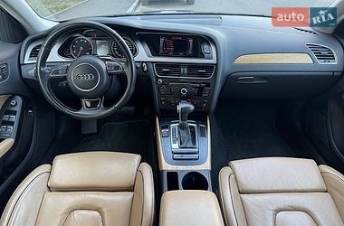 Седан Audi A4 2012 в Днепре