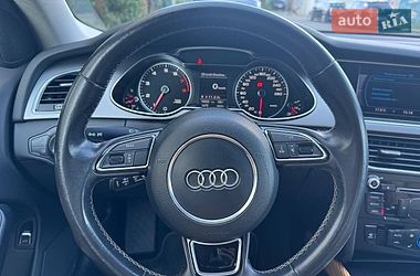 Седан Audi A4 2012 в Днепре