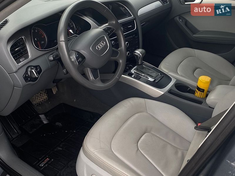 Седан Audi A4 2013 в Тернополе