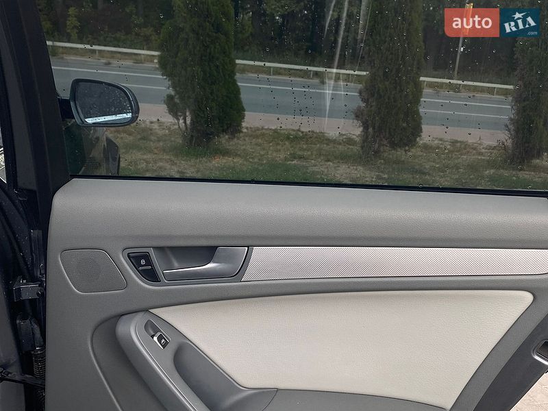 Седан Audi A4 2013 в Тернополе