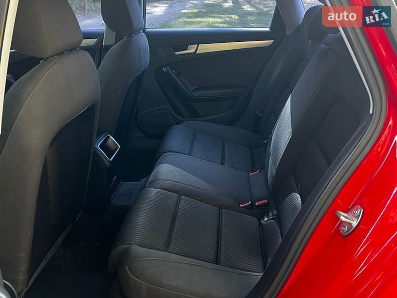 Седан Audi A4 2014 в Броварах