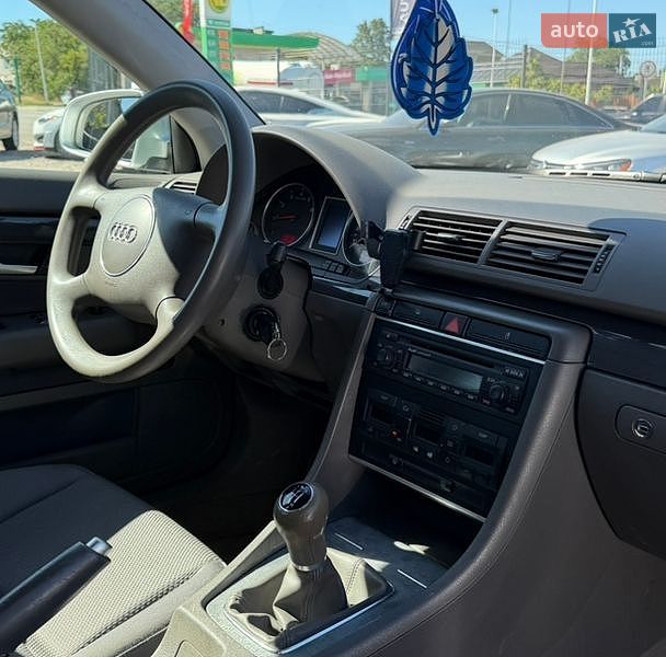 Седан Audi A4 2001 в Кропивницькому