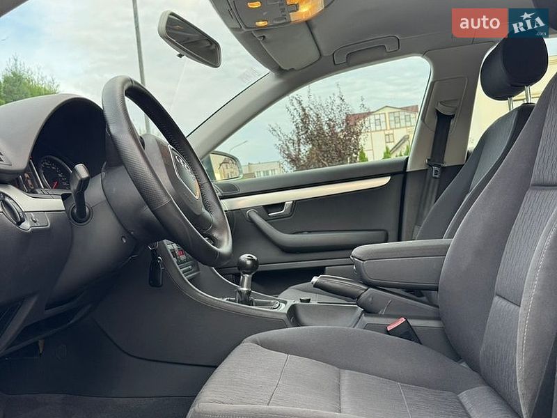 Универсал Audi A4 2005 в Ровно