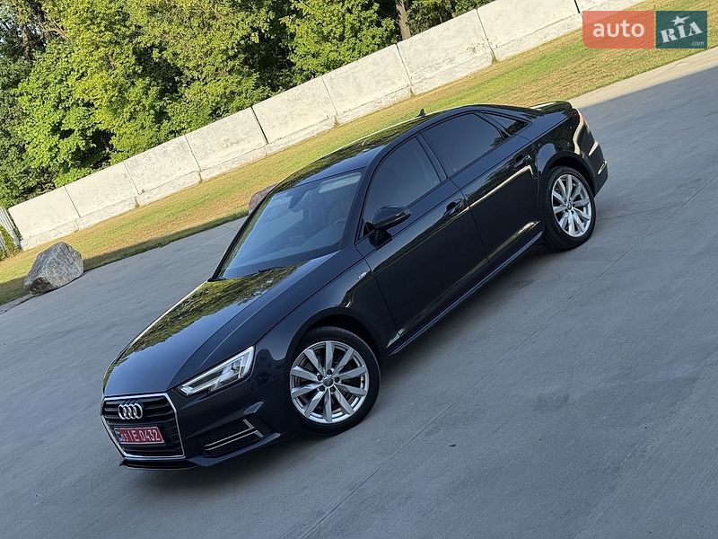 Седан Audi A4 2018 в Луцьку