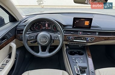 Седан Audi A4 2018 в Луцьку