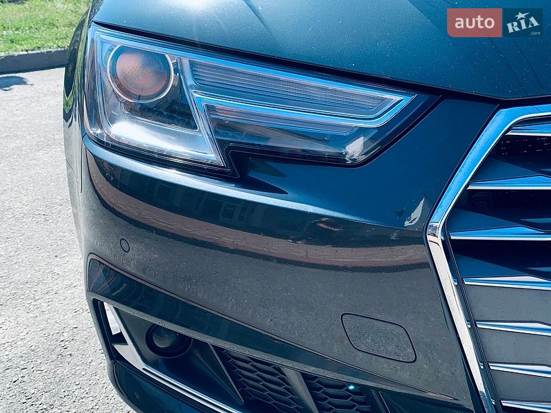 Универсал Audi A4 2018 в Киеве