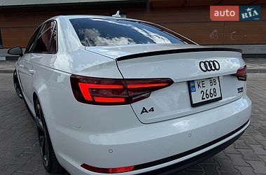 Седан Audi A4 2018 в Кривому Розі