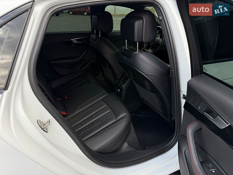 Седан Audi A4 2018 в Кривому Розі