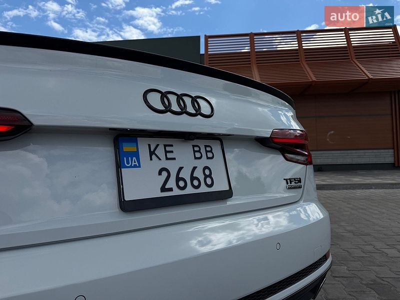 Седан Audi A4 2018 в Кривому Розі