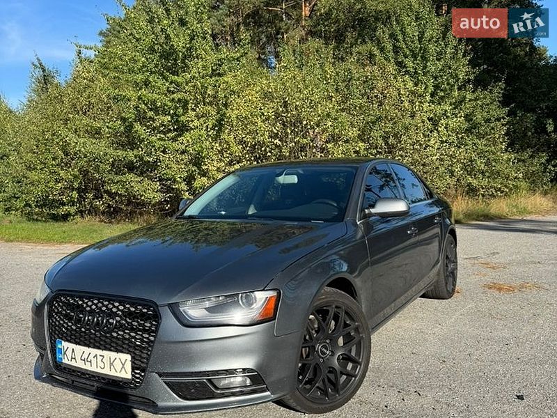 Седан Audi A4 2012 в Киеве