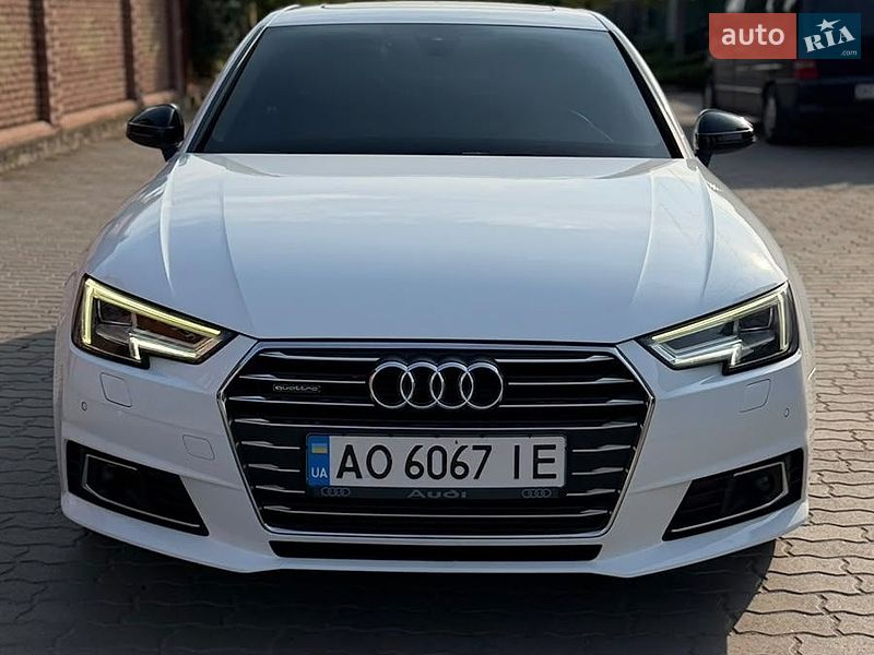 Седан Audi A4 2018 в Хмельницком