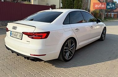 Седан Audi A4 2018 в Хмельницком