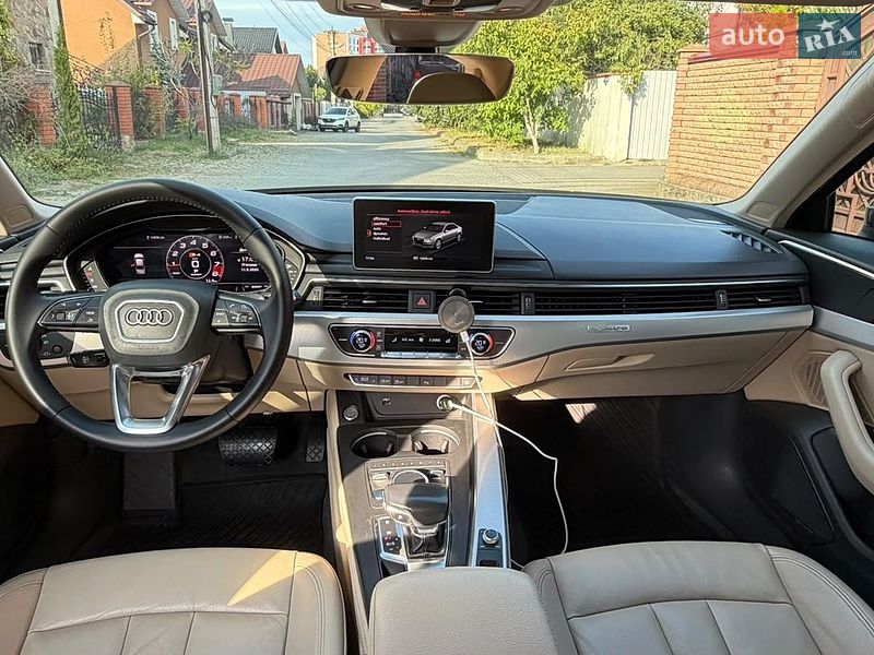 Седан Audi A4 2018 в Хмельницком