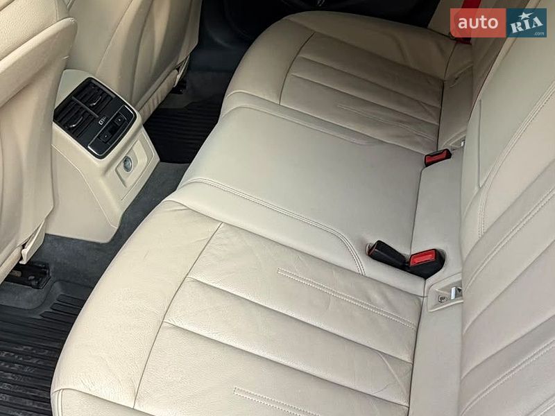 Седан Audi A4 2018 в Хмельницком