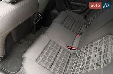 Седан Audi A4 2013 в Києві