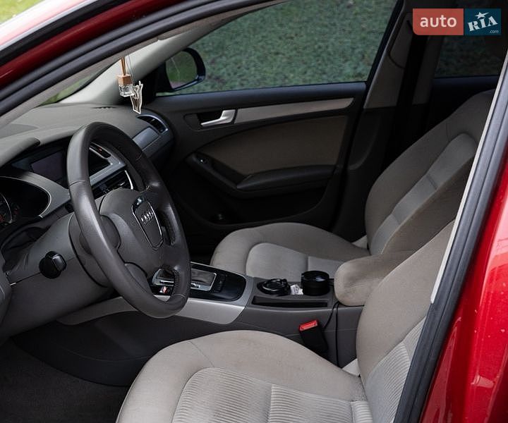 Седан Audi A4 2011 в Києві фото 12 Седан Audi A4 2011 в Києві