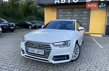 Седан Audi A4 2017 в Львові