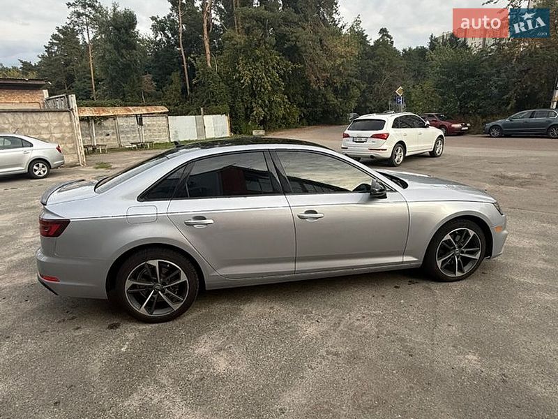 Седан Audi A4 2019 в Києві