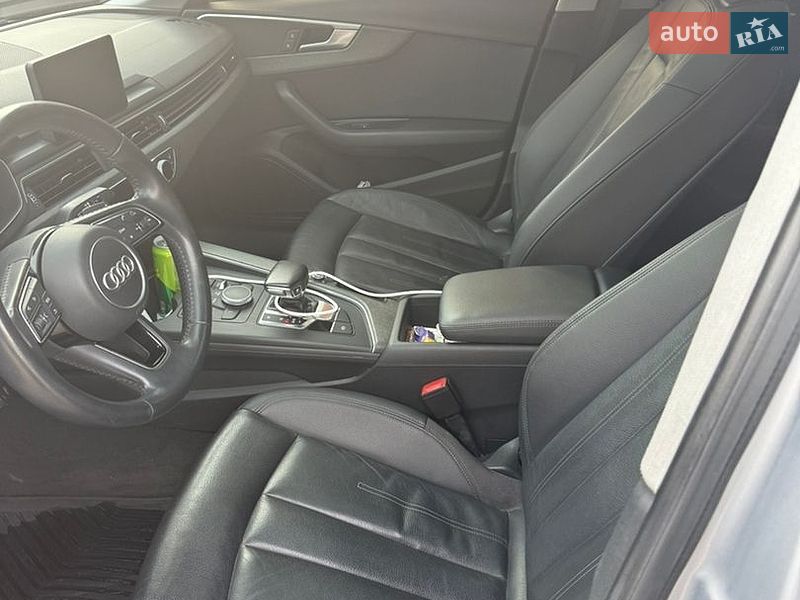 Седан Audi A4 2019 в Києві