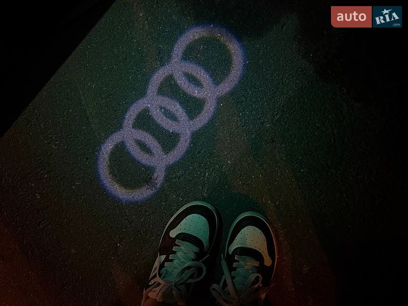 Седан Audi A4 2019 в Києві