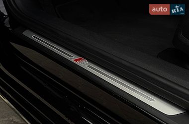 Седан Audi A4 2022 в Львове