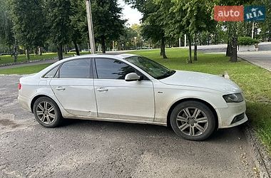 Седан Audi A4 2012 в Сумах