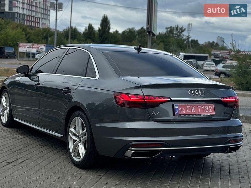 Седан Audi A4 2021 в Києві