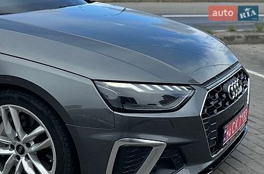 Седан Audi A4 2021 в Києві