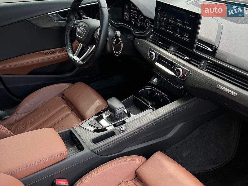 Седан Audi A4 2021 в Києві
