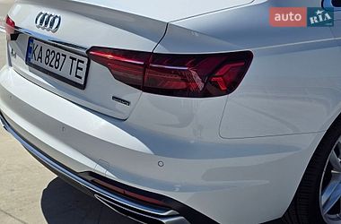 Седан Audi A4 2022 в Киеве