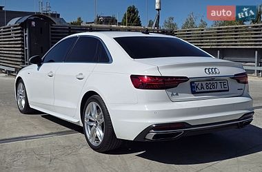 Седан Audi A4 2022 в Киеве
