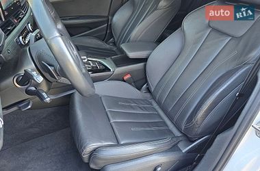Седан Audi A4 2022 в Киеве