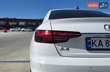 Седан Audi A4 2022 в Киеве