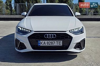 Седан Audi A4 2022 в Киеве