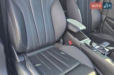 Седан Audi A4 2022 в Киеве