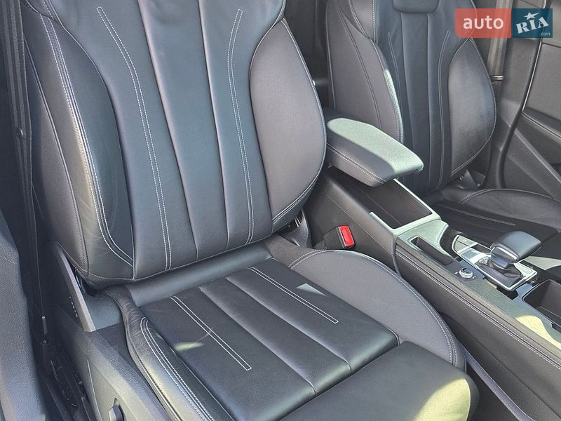 Седан Audi A4 2022 в Киеве