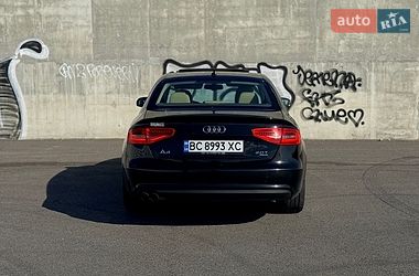 Седан Audi A4 2012 в Львові