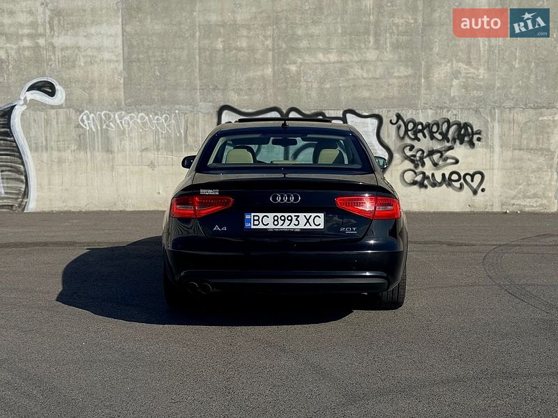 Седан Audi A4 2012 в Львові