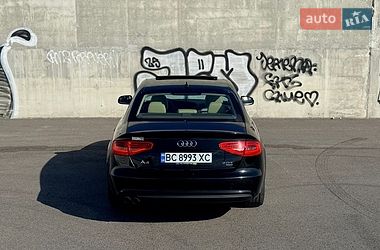 Седан Audi A4 2012 в Львові