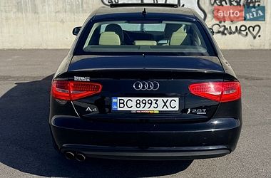 Седан Audi A4 2012 в Львові