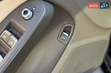 Седан Audi A4 2012 в Львові