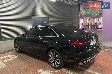 Седан Audi A4 2021 в Києві