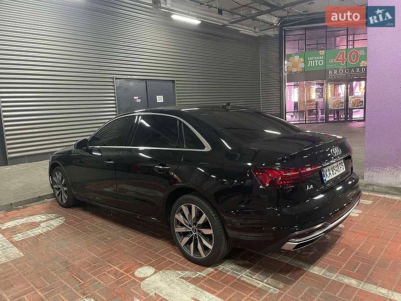 Седан Audi A4 2021 в Києві