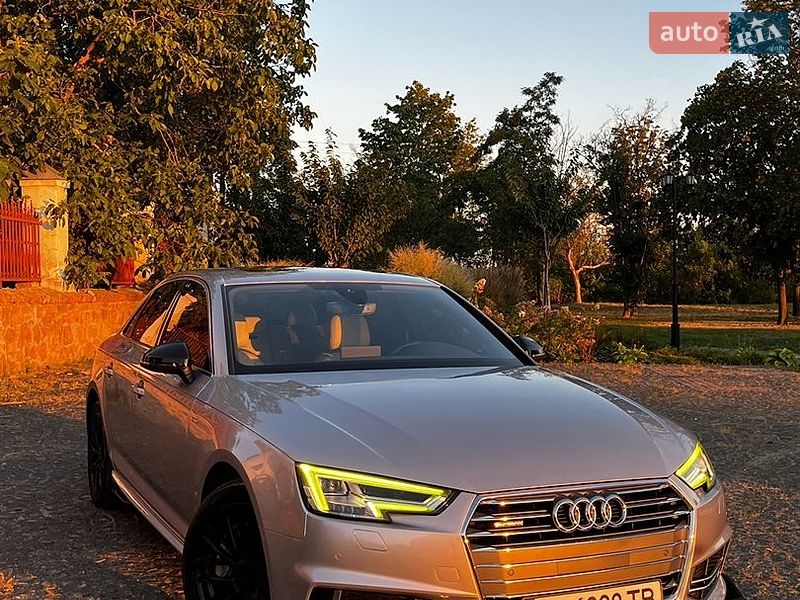 Седан Audi A4 2016 в Киеве