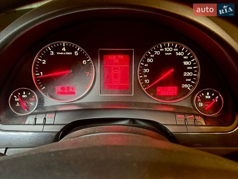 Универсал Audi A4 2004 в Чернигове фото 16 Универсал Audi A4 2004 в Чернигове