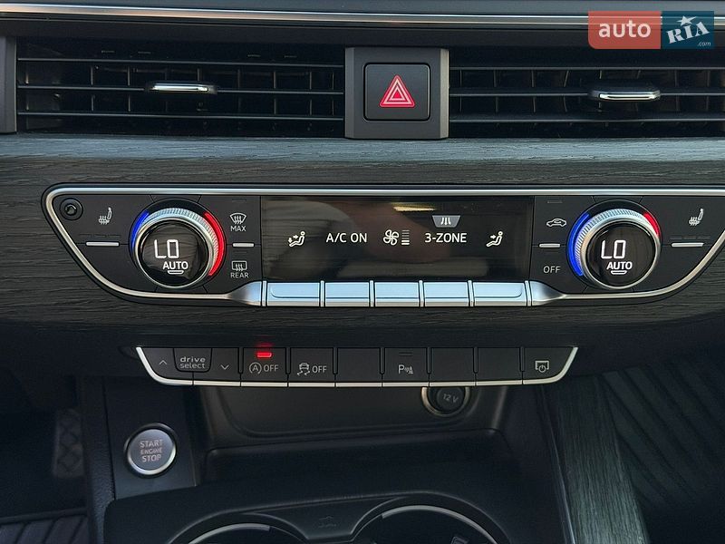 Седан Audi A4 2017 в Виннице