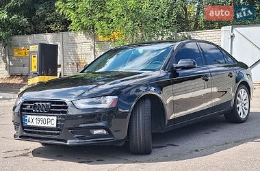 Седан Audi A4 2013 в Харькове
