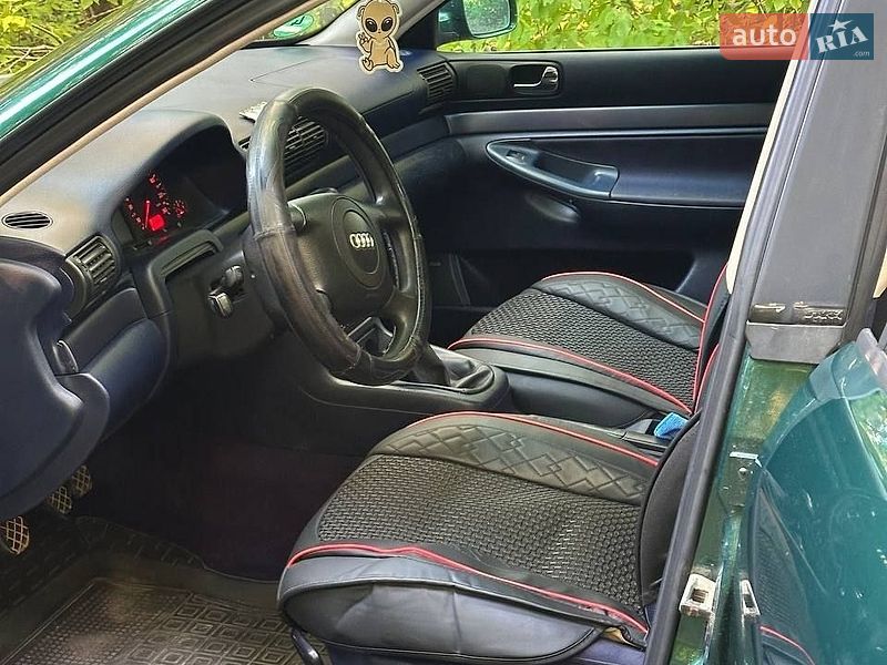 Седан Audi A4 1998 в Вінниці