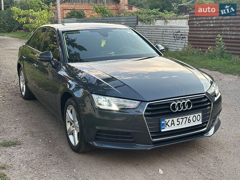 Audi A4 2018 Audi A4 2018