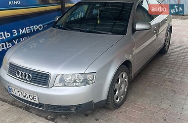 Седан Audi A4 2001 в Бобровице